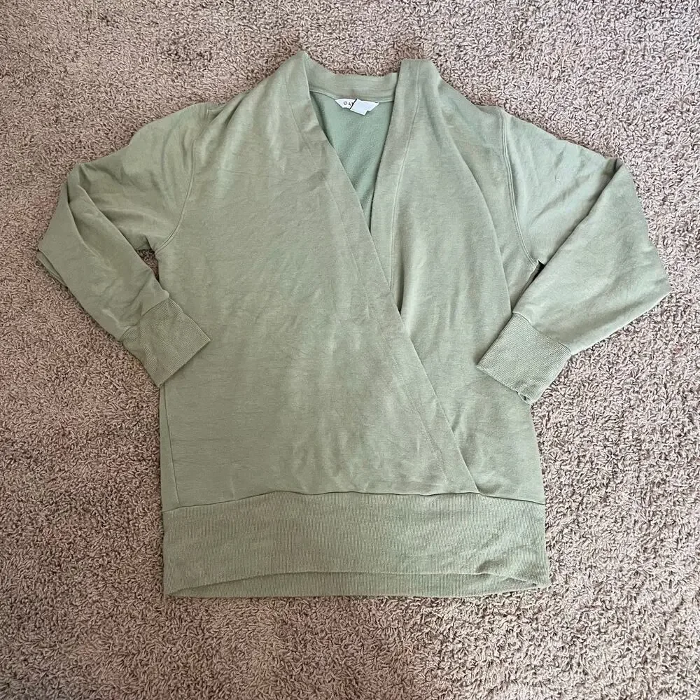 Athleta Purana V-Neck Wrap Sweater Shirt Sweatshirt Womens Medium Green